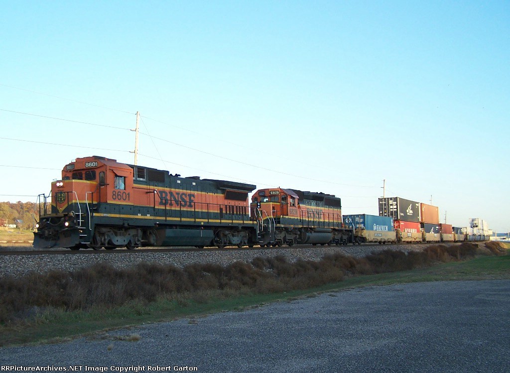 BNSF 8601